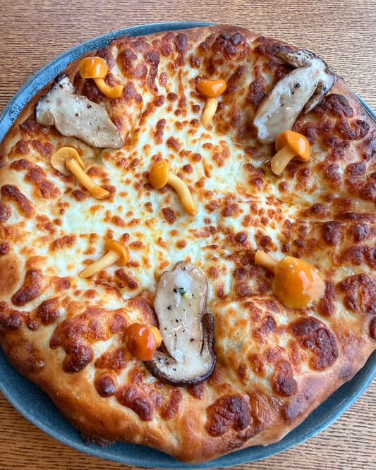 Пиріг з білими грибами та трюфелем